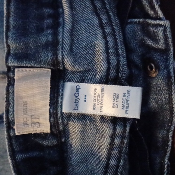 GAP SKIRT, WITH JUMPING BEANS TOP, BOTH ARE SIZE 3T. - Picture 5 of 5